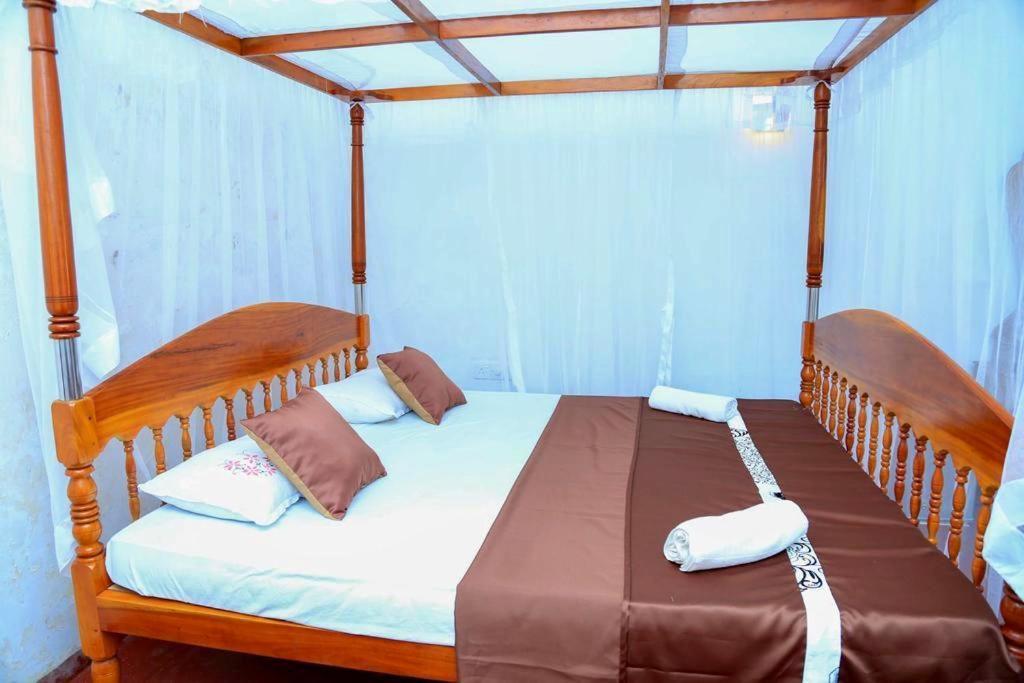 Sunrise Guest House & Restaurant Tangalle Exterior foto